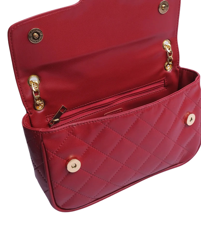 Maroon quilted small shoulder bag with chain
