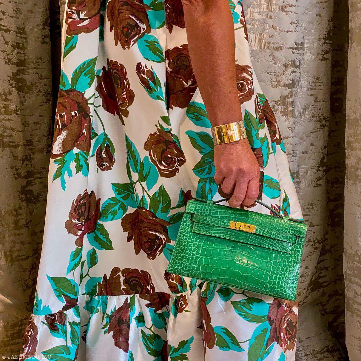 Hermes JPG Kelly Pochette Cactus Alligator with Gold Hardware